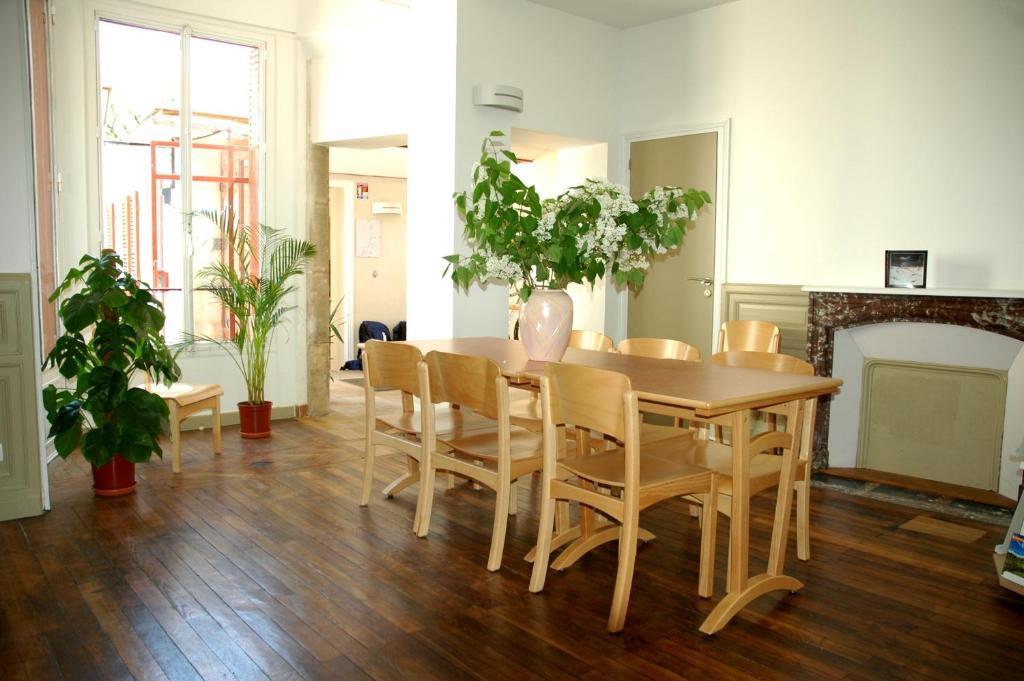 オセール La Maison Des Randonneursホステル エクステリア 写真
